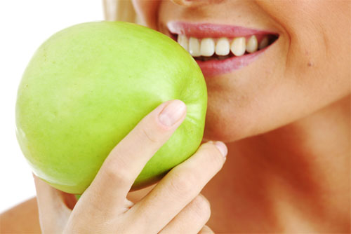 5 Alimentos que protegen los dientes