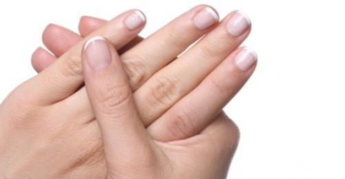 Líneas verticales en las uñas: ¿qué son?