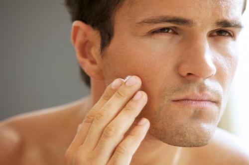 Productos naturales para el cuidado de la piel masculina