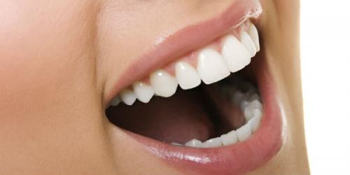 Como acabar con la caries con remedios naturales