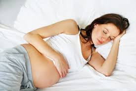 Insomnio en el embarazo: los remedios para dormir mejor