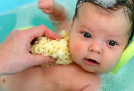 Productos naturales para el baño del bebé
